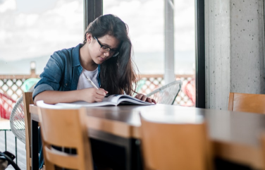 UNIVERSITY : DOWNLOAD PROSPECTUS